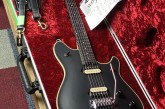 EVH USA 2017 Wolfgang Stealth Black-7.jpg